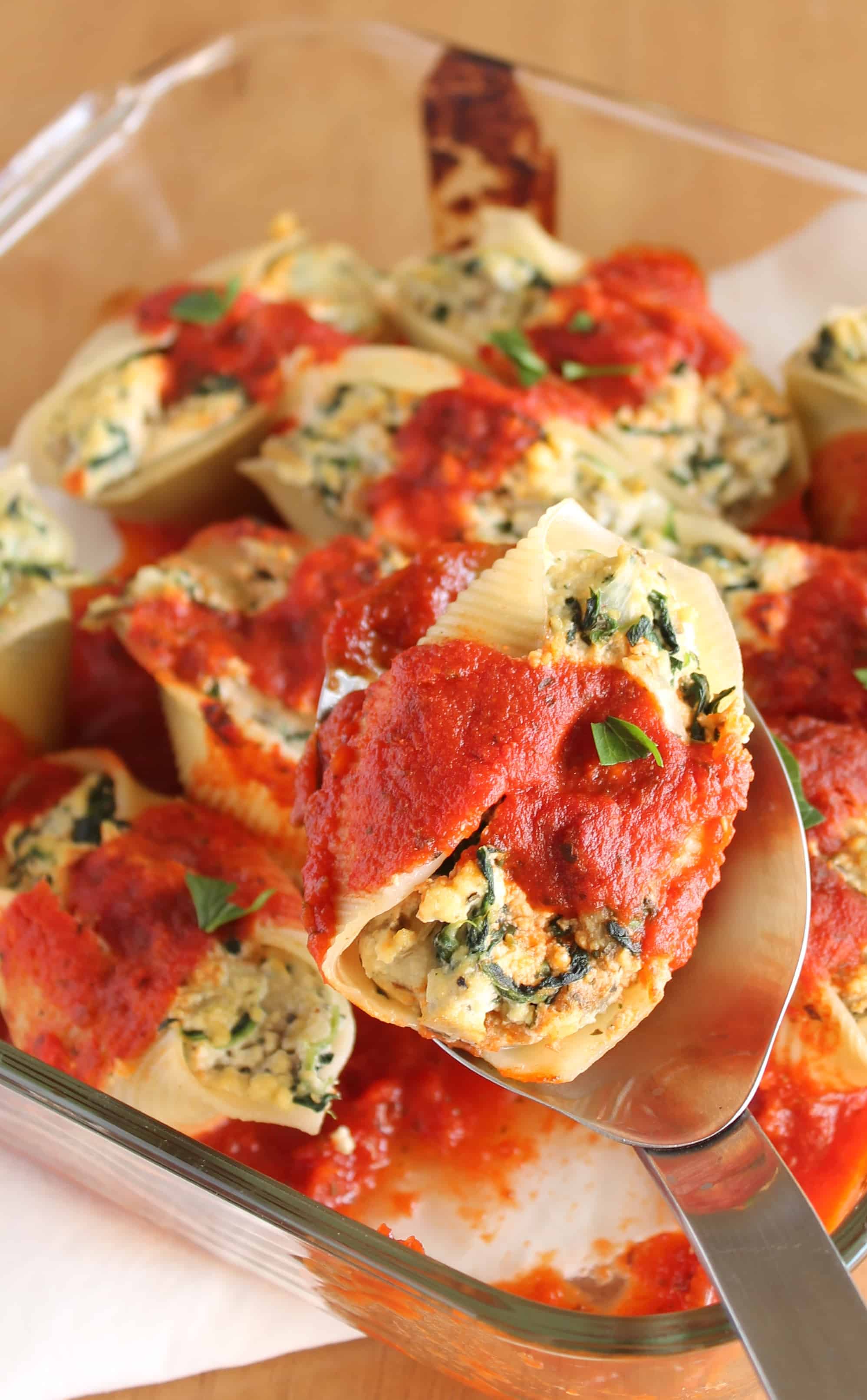 Vegan Tofu "Ricotta" Stuffed Shells – Vegan Yumminess