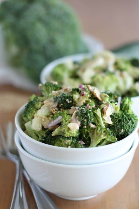 Asian-style Broccoli Cucumber Salad - Vegan Yumminess