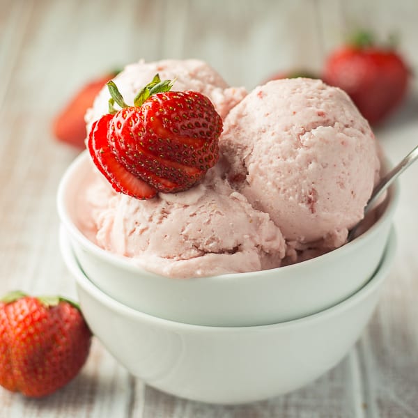 Vegan Strawberry Coconut Ice Cream Square